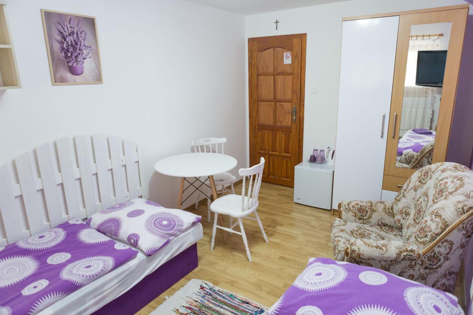 Ubytovanie Adina Poltar Zimmer foto